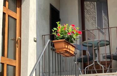 UN PASSO DAL CASTELLO - Foto 2