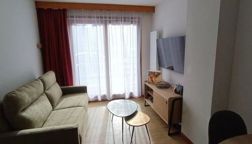 Appartement T2 neuf plein centre village - Photo 2