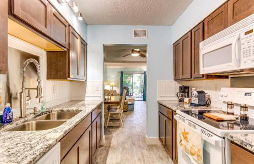 Central Mary Esther Condo 5 Mi to Okaloosa Island! - Foto 5