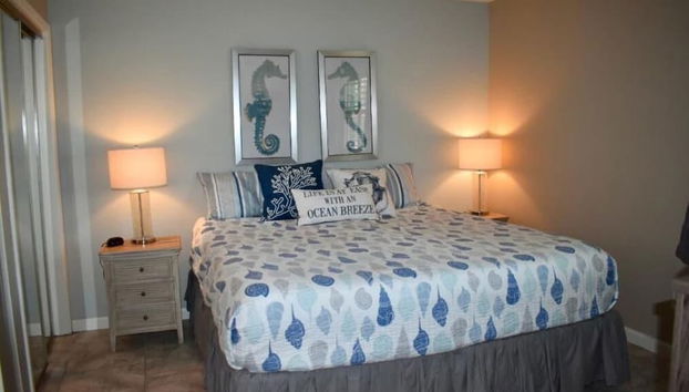 9 H Two Bedroom Condo - Foto 2, Habitación