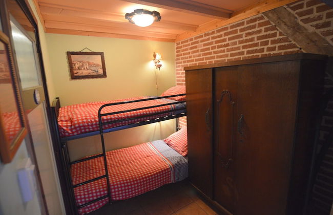 House Situated Peacefully on a Vast Green - Foto 3