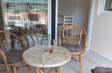 Apartmani Elisa - Photo 21