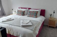 Modern Town House in Mid Wales - Photo 4