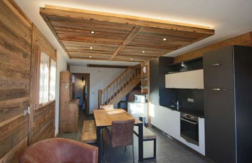 ODYSSEE B203 Vaste appartement en vieux bois sur les pistes, vue panoramique - Foto 3