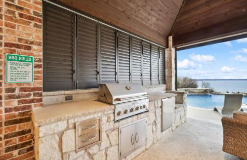 Lakefront Mansion with Pool and Cinema - Foto 40