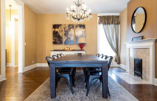 The Lady Emma Lafayette Park with Bowling ABODEbucks - Foto 10