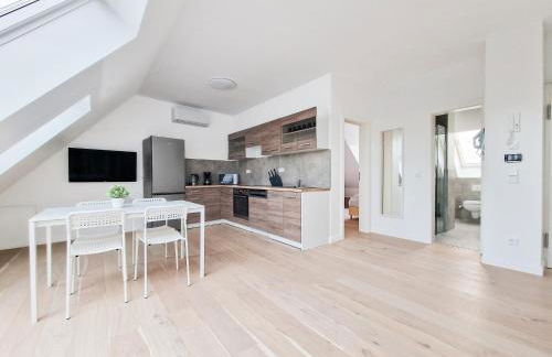 Tolstov Apartments - City Apartments with 1 or 2 Rooms - 15 Min to Messe DUS and Old Town DUS - Foto 35