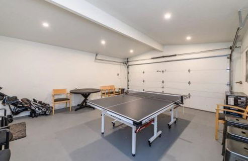 Spacious Disneyland 5 Bedroom 4 Bath House with Game Room - Photo 42