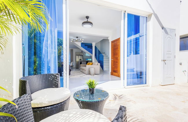 3-BR Villa with Pool & Rooftop Jacuzzi - Foto 32