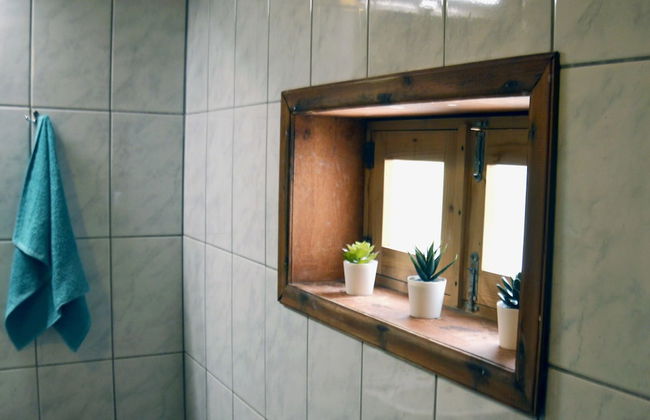 Chrismma 1-bed Apt With Private Yard & Parking - Foto 16