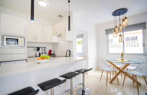 Ocean Vibes with sea view and private heated pool - Foto 17