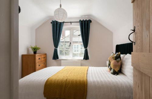 4-Bed Cottage - Pets with Garden & Wood Burner - Foto 14