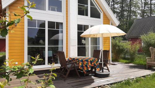 Annemarie Zerpenschleuse - Schwedenhaus mit Künstler-Charme und Sauna - Foto 2, Garden, Garden view