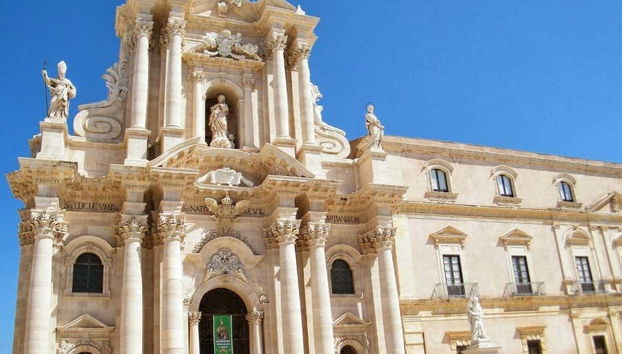 Esterni della cattedrale di Ortigia