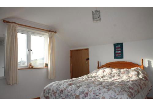 Curlews Cottage - House with 3 bedrooms and garden - walking distance to the beach - Photo 13
