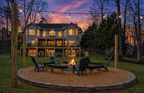 LKA Luxury Sandy Beach, Sauna, Hot Tub, Firepit - Foto 1