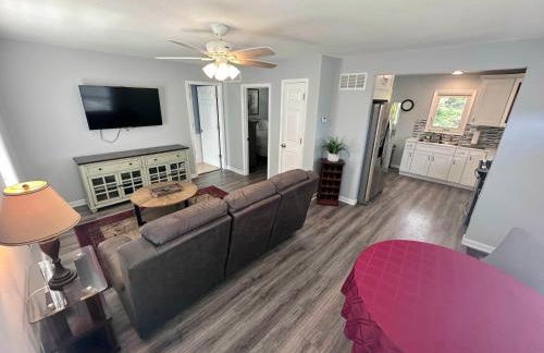 Charming Duplex on Main - Foto 6