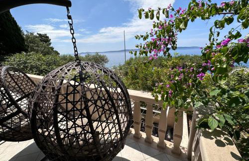 Luxury Seaside Villa with a classic Mediterranean Olive Garden, a fully equipped Professional Kitchen, Pool, Sauna, Padle Boards and Canoe - Miolin Beach House - Photo 60