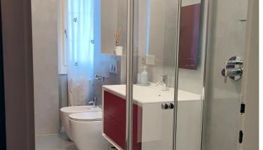 CityLife & Fiera Milano Apartment with AC, WiFi, Metro M1 and Airport link - Foto 5, Shower