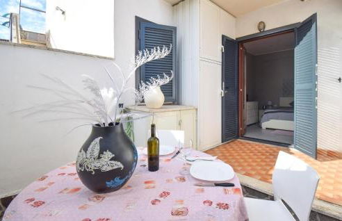 Gorgeous Apartment In Marina Di Ardea - Foto 16