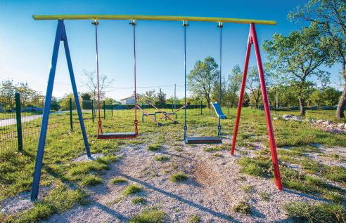 Cozy Home In Peresiji - Foto 42