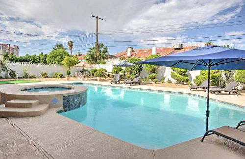 Stunning Home with Private Oasis - 1 half Mile to Strip - Foto 21