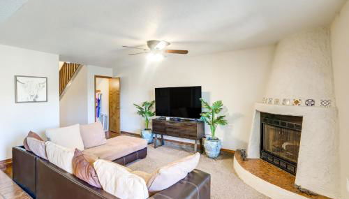 Lakefront Unit with Dock in Carlsbad! - Foto 3