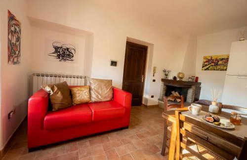 La Dimora di Sandra Montefalco, appartamento tra ulivi con parcheggio - Foto 5