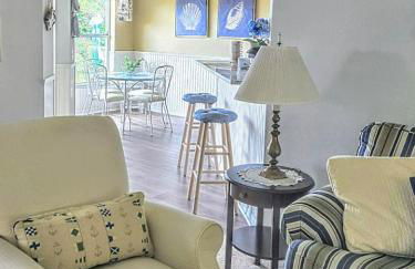 Peaceful Lakeside Retreat - Foto 26