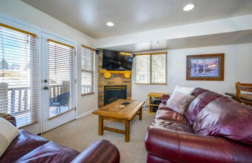 Bigfoots Alpine Retreat MH710By Powder Mtn Hot Tub - Photo 13