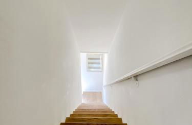 *WEHO/Beverly Hills* Luxury 2BD/2.5BA + Balconies - Photo 18