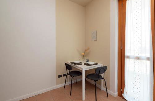 Spazio Breda - Free Parking, Private Garage, Metro M1, Balcony, 4 Guests - Foto 26