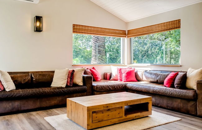 Charming Home With Mountain Views at Rivendell - Photo 6