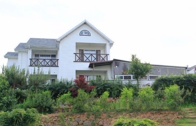 White House on the Hill HayanZip - Foto 1