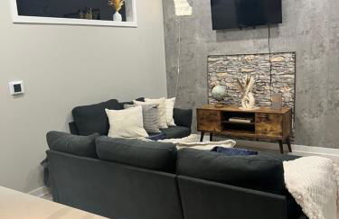 1 Bedroom Luxury Apartment - Photo 27