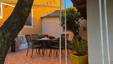 Apartman Mimi - Pula airport - Foto 5, Garden view