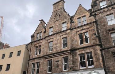 John Knox's Apartment on Edinburgh's Royal Mile - Photo 25