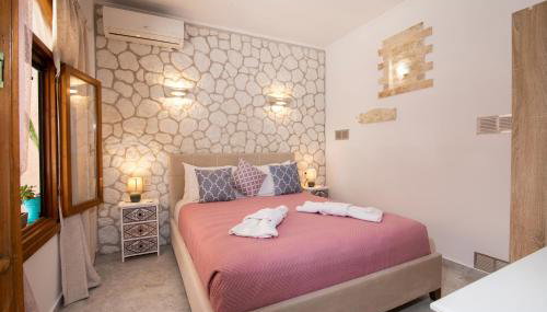 Kiki's Apartments - Photo 2