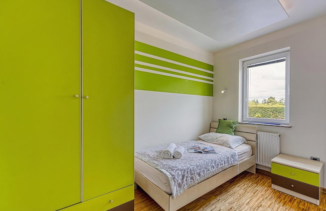 Pool Apartments Debeli Rtič - Foto 10