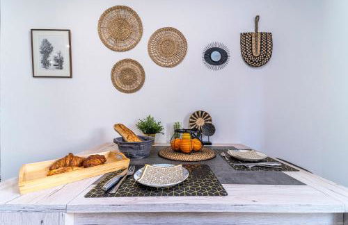 LE COSY - Free Parking - Proche Gares Lille - Netflix - Wifi - Foto 10