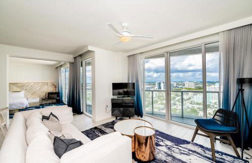 High Floor Luxury 2BR 2BA, Sleeps 6, Resort Access - Horizon by HomeStakes Stays - Foto 45