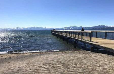 Spacious Tahoe Hot Tub and Beach - Photo 6