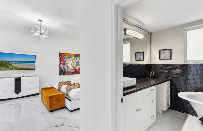 Amazing 7 BR Villa With Heated Pool Near the Beach - Foto 42