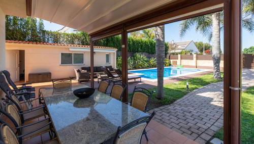 Casa junto al mar con jardín - Foto 2