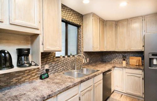 Cozy home for families with game room & playground - Foto 13