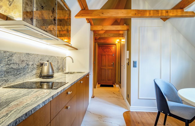 MR 3 Apartments - Photo 69