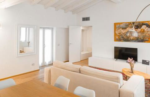 White Moon crema & Parking - Foto 8