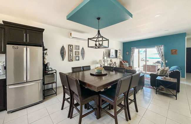 Modern 3BR Family Escape - Foto 11