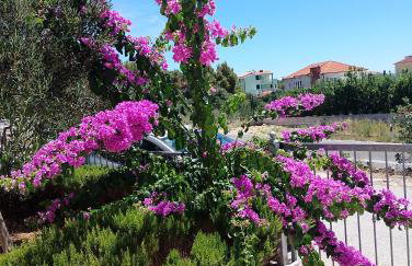 Apartment Lucky Star - 2 Bedroom, Sea View, Large Balcony, Free Parking, BBQ - Foto 33