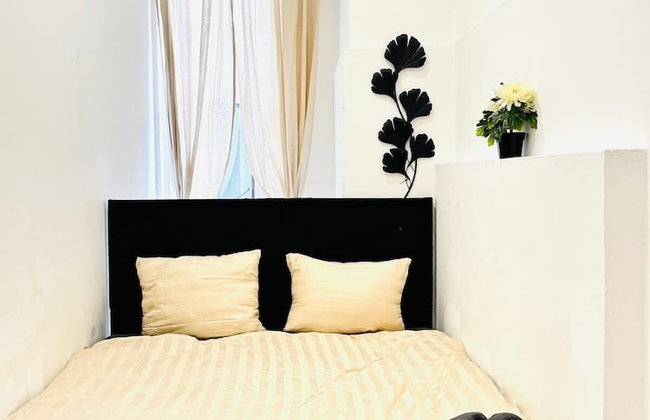 Elegant 5BR Home Ideal for Families - Foto 9